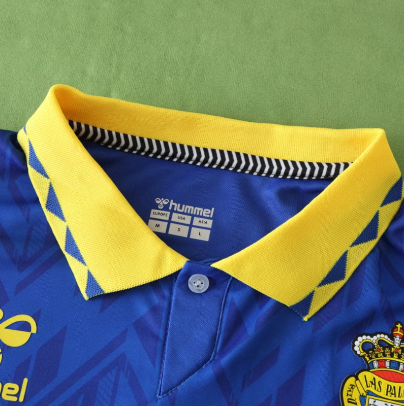 Las Palmas 24/25 Away Kit