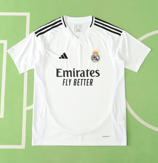 Real Madrid 24/25 Home Kit Fan Version