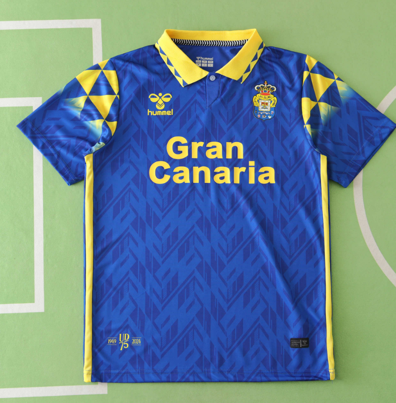 Las Palmas 24/25 Away Kit